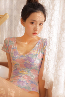 桃桃多肉任落佳